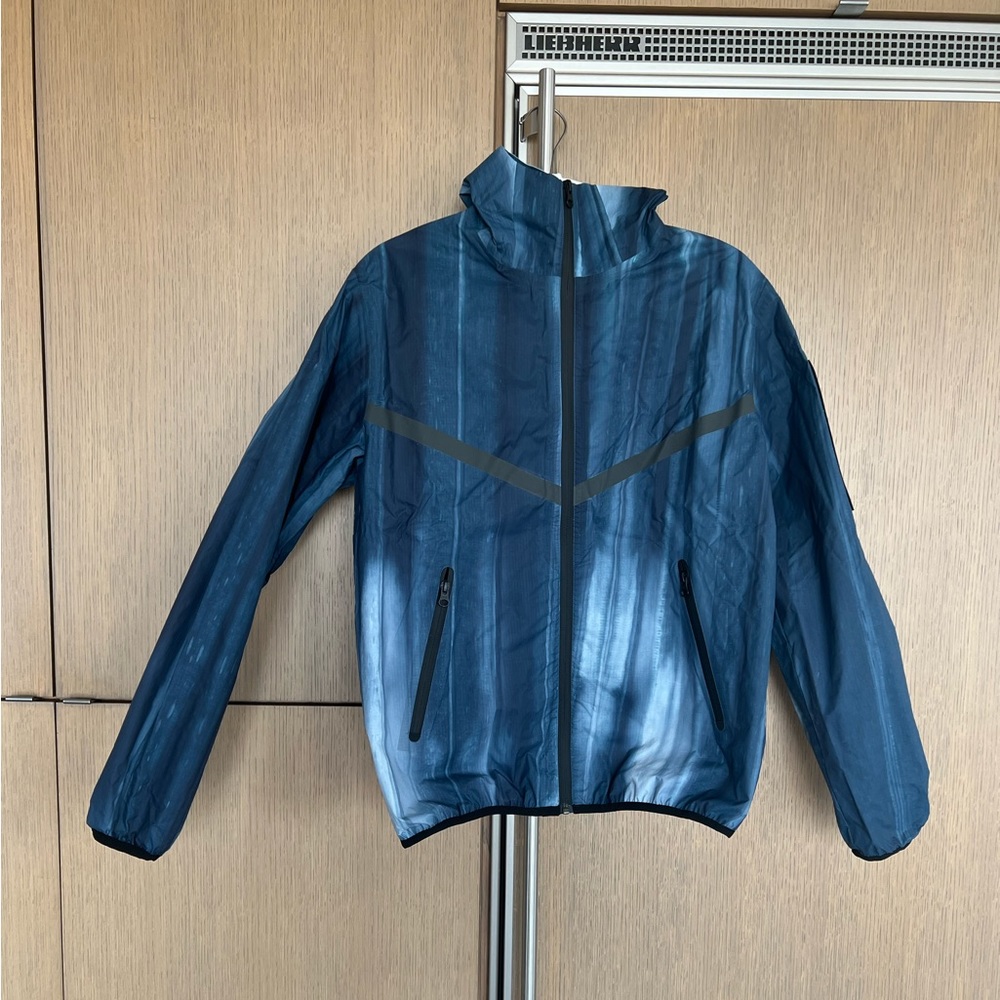 One in a kind jacket - reinterpretation of Nike wind runner - made in Italy